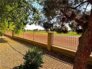 Photo #3: 2610990 Listing 