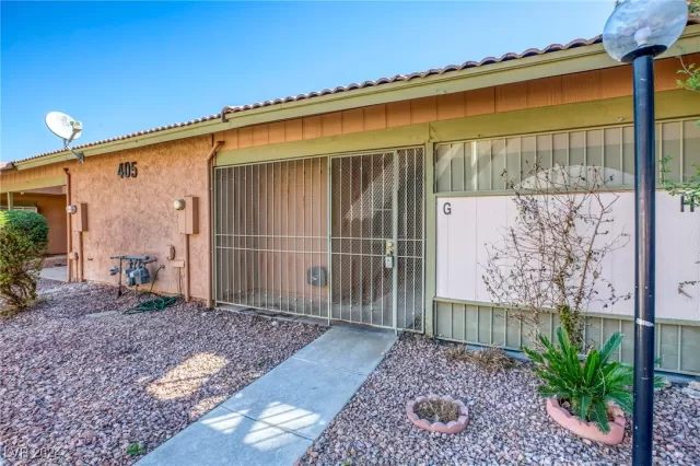 MLS: 2611046 Condo For Sale