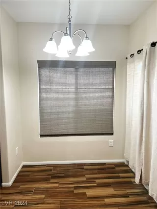 Photo #3: 2611067 Listing