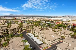 Photo #5: 2611143 Listing