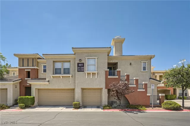 MLS: 2611146 Condo For Sale