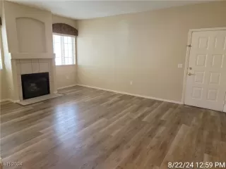 Photo #3: 2611152 Listing 