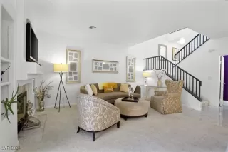 Photo #6: 2611174 Listing