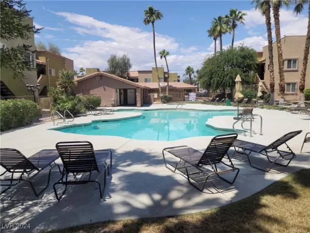 MLS: 2611202 Condo For Sale