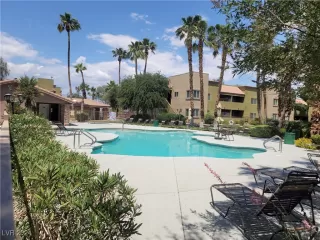 Photo #1: 2611202 Listing 