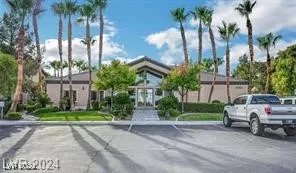 Photo #2: 2611205 Listing 