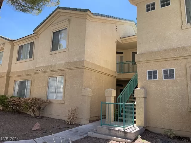 MLS: 2611220 Condo For Sale