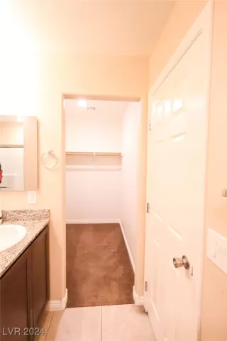 Photo #4: 2611227 Listing 