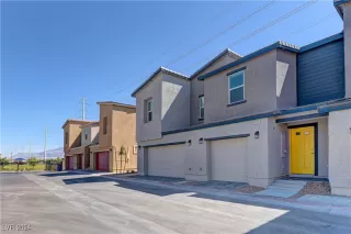 Photo #1: 2611270 Listing 