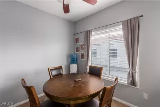 Photo #5: 2611278 Listing