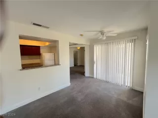 Photo #2: 2611321 Listing 