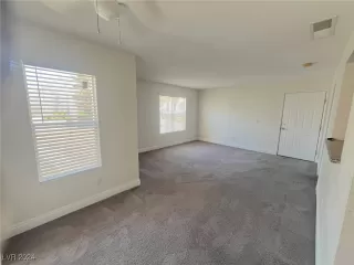 Photo #3: 2611321 Listing 