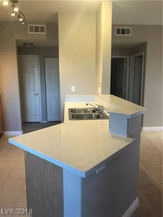 Photo #4: 2611364 Listing 