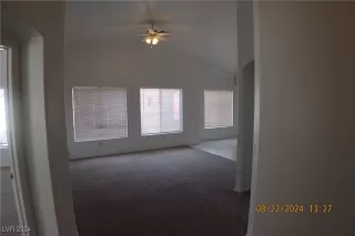 Photo #1: 2611386 Listing 