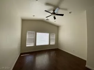 Photo #1: 2611438 Listing 