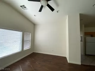 Photo #2: 2611438 Listing 