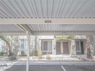 Photo #5: 2611441 Listing