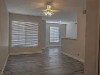 Photo #6: 2611441 Listing