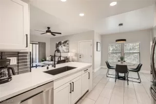 Photo #4: 2611468 Listing 