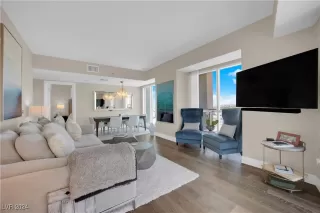 Photo #6: 2611496 Listing 