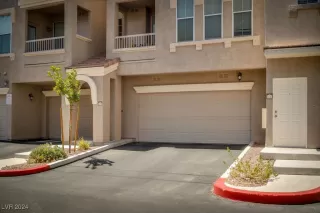 Photo #2: 2611512 Listing