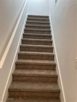 Photo #1: 2611548 Listing 