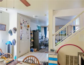 Photo #6: 2611549 Listing 