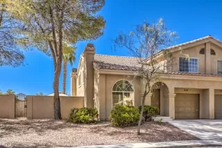 Photo #2: 2611562 Listing