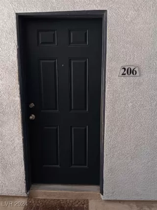 Photo #2: 2611591 Listing 