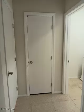 Photo #5: 2611591 Listing 