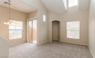 Photo #1: 2611606 Listing 