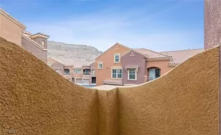 Photo #2: 2611606 Listing 