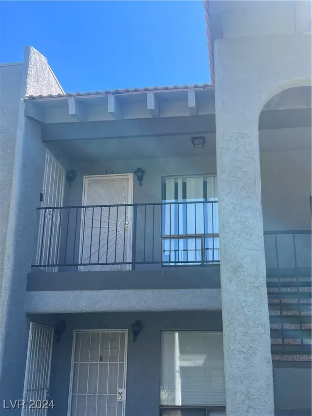 MLS: 2611655 Condo For Sale