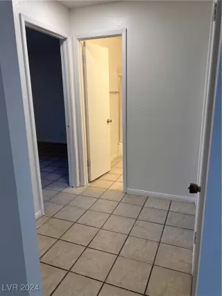 Photo #5: 2611655 Listing 