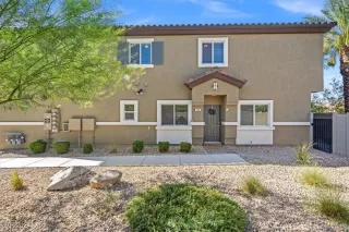 Photo #3: 2611660 Listing