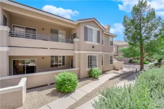 Photo #4: 2611680 Listing 