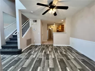 Photo #6: 2611703 Listing 