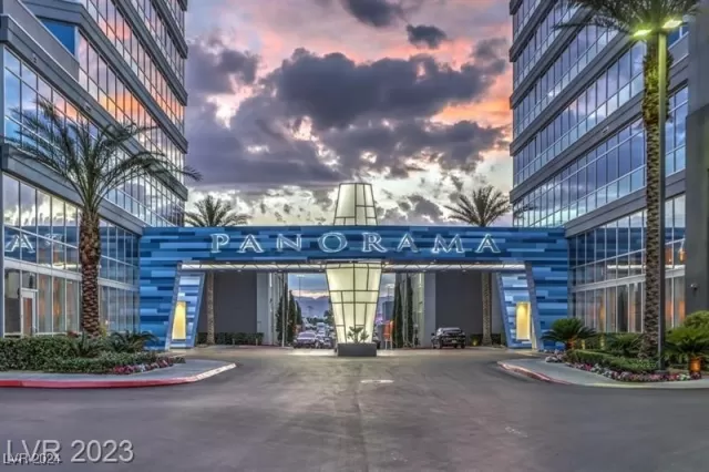 MLS: 2611742 Condo For Sale