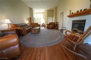 Photo #1: 2611771 Listing