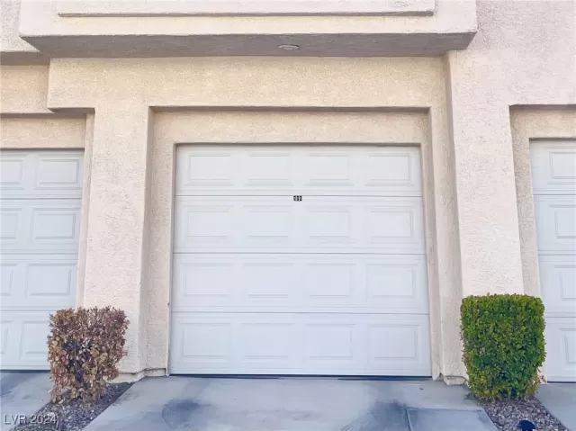 MLS: 2611814 Condo For Sale