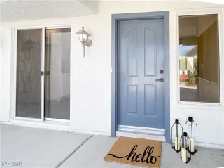 Photo #3: 2611874 Listing