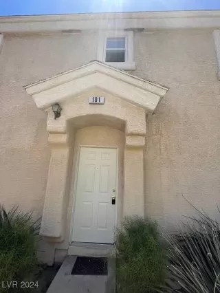 Photo #3: 2611911 Listing 