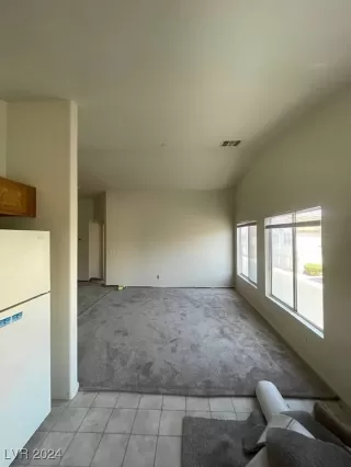 Photo #6: 2611911 Listing 