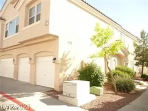 MLS: 2611917 Condo For Sale