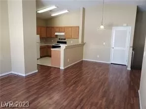 Photo #2: 2611917 Listing 