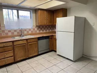 Photo #3: 2611934 Listing 