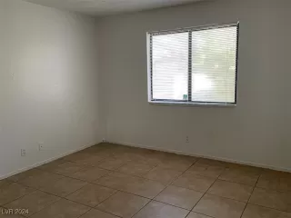 Photo #5: 2611934 Listing 