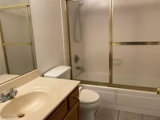 Photo #6: 2611934 Listing 