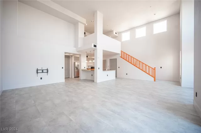 MLS: 2611939 Condo For Sale
