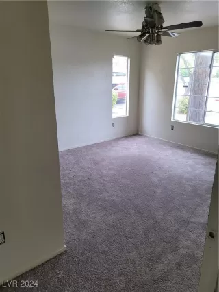 Photo #4: 2611946 Listing 